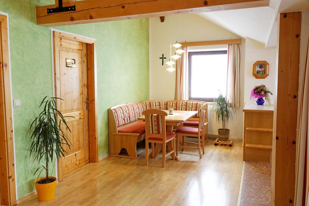 Hildegard Naturhaus Kirchberg bei Mattighofen Zewnętrze zdjęcie