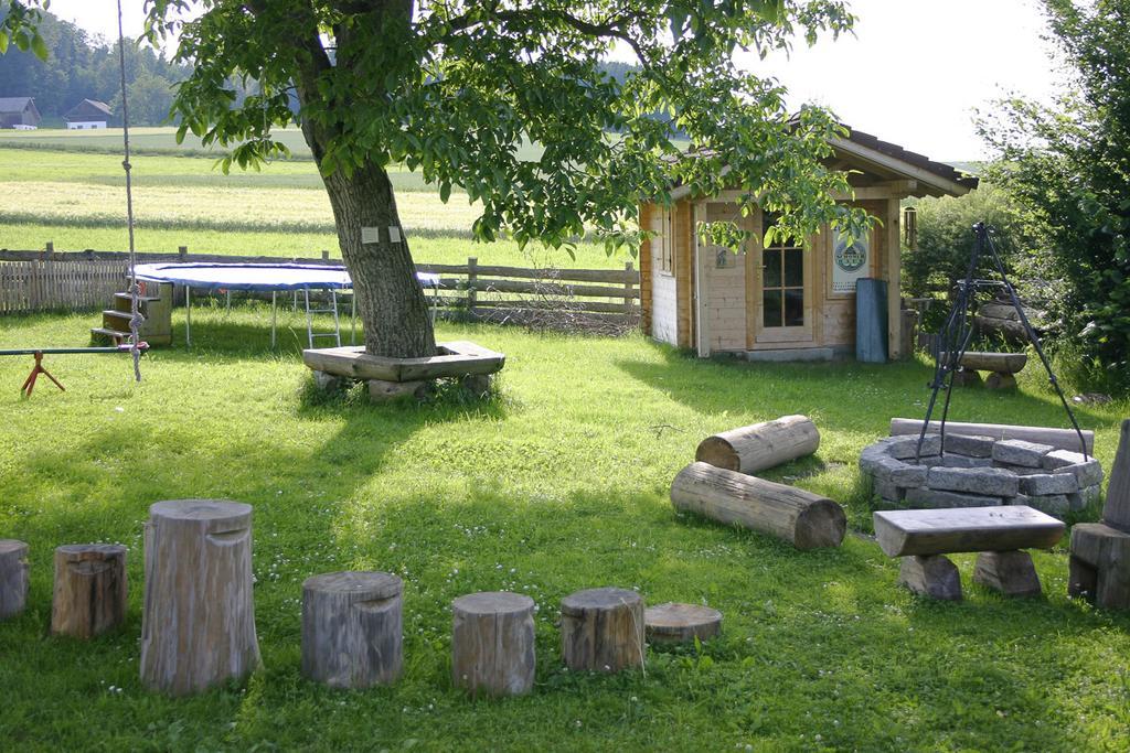 Hildegard Naturhaus Kirchberg bei Mattighofen Zewnętrze zdjęcie